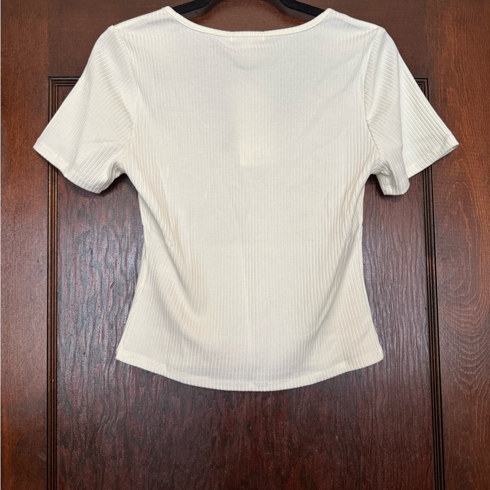 Threads 4 Thought Ivory Button-Up Ribbed Top - Med - Picture 4 of 5